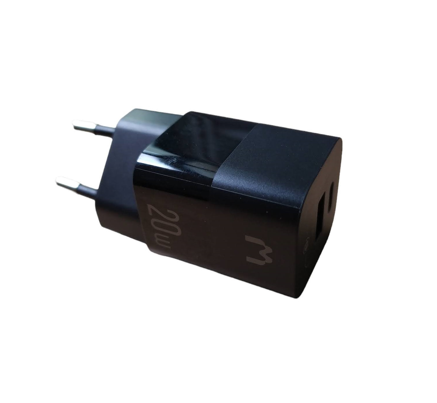 Mediatech Mini Travel Charger 20W Black 630007BLACK